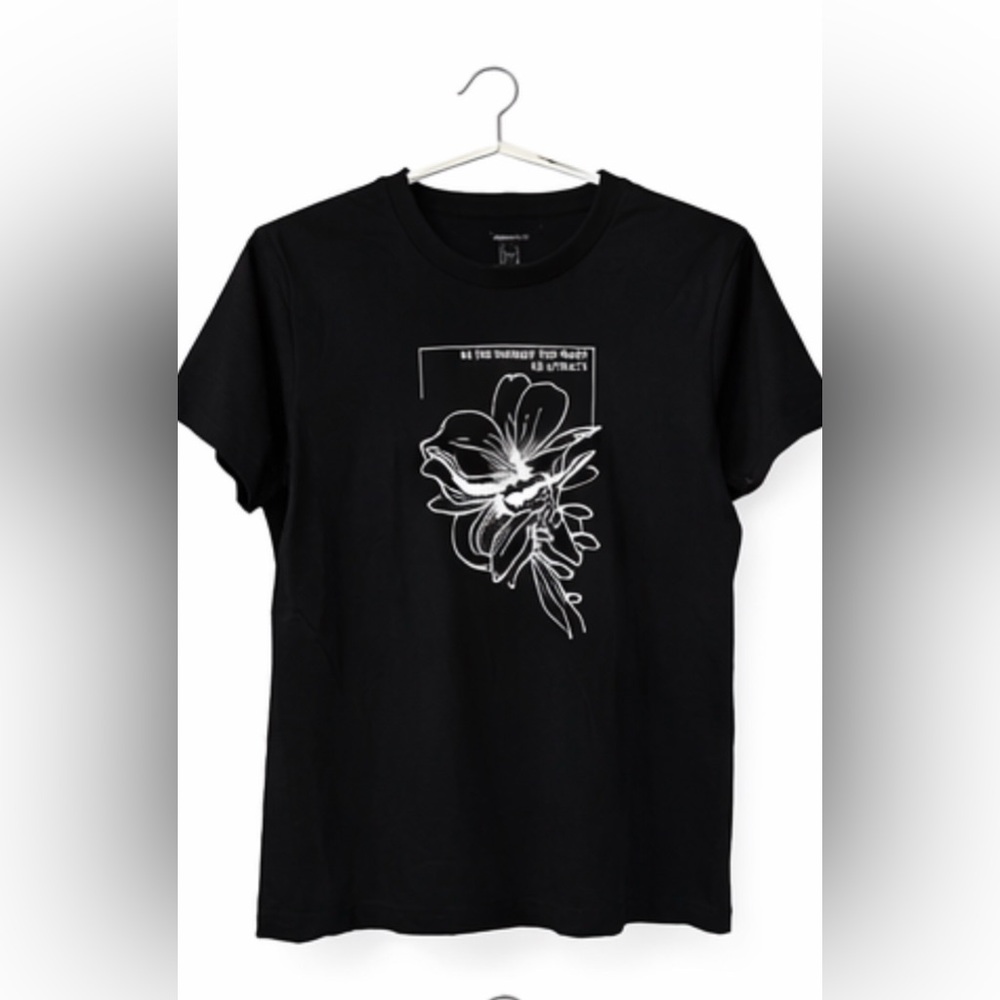 Forever 21 Black Floral Graphic Tee